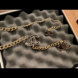 CHANEL
Gold/Black Ceinture Fantai Adjustable Belt